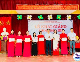 Anh-7-D-c-Pho-Bi-thu-Nguyen-Truong-Giang-du-khai-giang-nam-hoc-2024-2025-tai-cac-don-vi-truong-xa-Ma-Thi-Ho.jpg