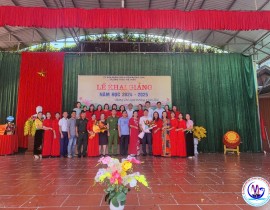 Anh-13-D-c-Hoang-Thi-Thuy-Duong-Pho-chu-tich-HDND-huyen-du-khai-giang-nam-hoc-2024-2025-tai-Truong-THCS-thi-tran-Muong-Cha.jpg