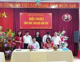 anh-4-Hoi-nghi-can-bo-cong-chuc-vien-chuc-Phong-Giao-duc-va-Dao-tao-Huyen-Muong-Cha-nam-2020.jpeg